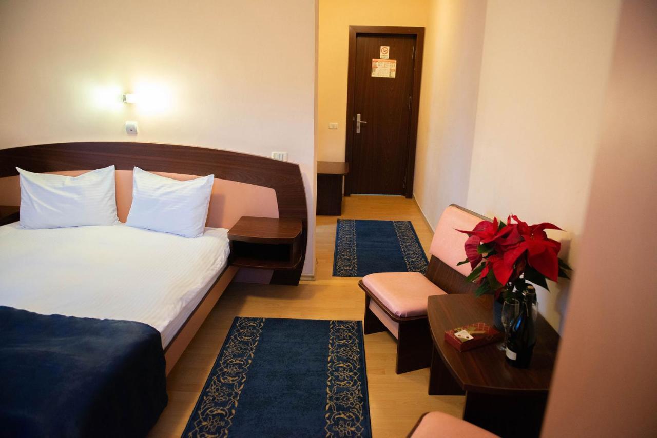 Casa Maia Hotel Busteni Luaran gambar